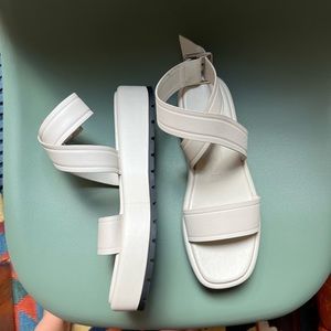 NWOT zara platform sandals 10/41